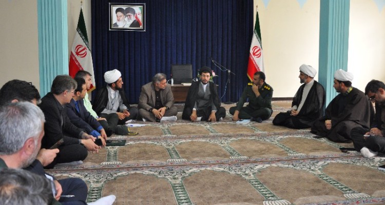 جلسه برنامه‌ریزی جشن‌های قربان تا غدیر در اسلام‌آبادغرب