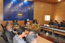 میز گرد بررسی مشکلات شهرستان اسلام‌آبادغرب+تصاویر