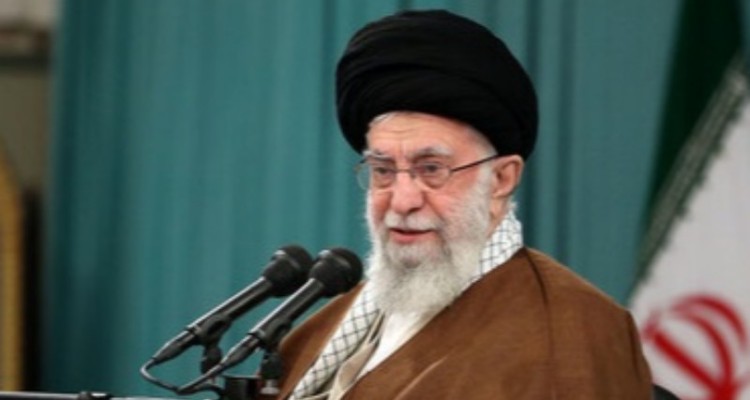 پشت صحنه تبلیغات دشمن را بشناسید/ در تبلیغ به مبانی فکری جبهه مقابل حمله کنید