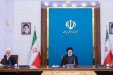 اجرای کامل قانون اساسی، ضامن رفع مشکلات و افزایش اعتماد عمومی است