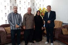 دیدار مسئولین با آزادگان شهرستان‌های اسلام‌آبادغرب و دالاهو+عکس