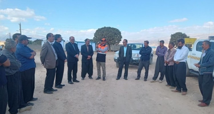 بازدید میدانی فرماندار از روستاهای بخش گهواره