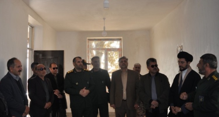 تحویل 3 واحد مسکونی به مددجویان کمیته‌امداد اسلام‌آبادغرب