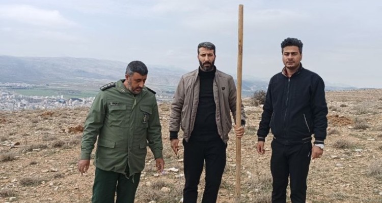 طرح کاشت بیش از ۸ هزار نهال به یاد سردار دل ها در شهرستان اسلام آباد غرب