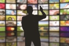 فیلم های سینمایی پنجم فروردین تلویزیون: از عروس فراری تا مصلحت