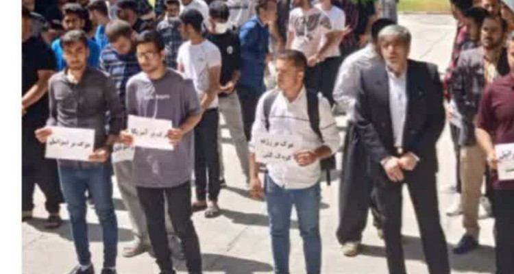 تجمع پر شور اساتید, کارکنان و دانشجویان در حمایت از تظاهرات ضد صهیونیستی دانشگاهیان در آمریکا