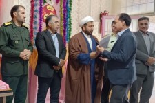 مراسم بزرگداشت مقام استادو روز معلم با حضور مسئولین در مدرسه دخترانه شهید مظفریان