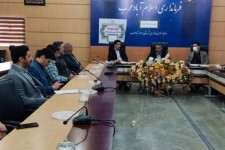 معاون برنامه ریزی فرمانداری اسلام آبادغرب در جلسه انجمن کتابخانه های عمومی گفت : همه باید با ایجاد ظرفیتهای مختلف فرهنگی اجتماعی،در راستای افزایش فرهنگ کتاب و کتابخوانی کمک کنیم.