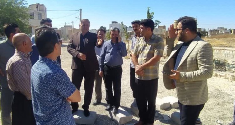 بازدید فرماندار از پروژه های عمرانی شهرستان