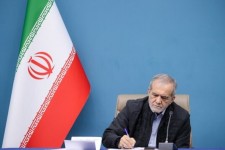 هیچ نهادی برای ساخت آینده ایران مهمتر از مدرسه نیست