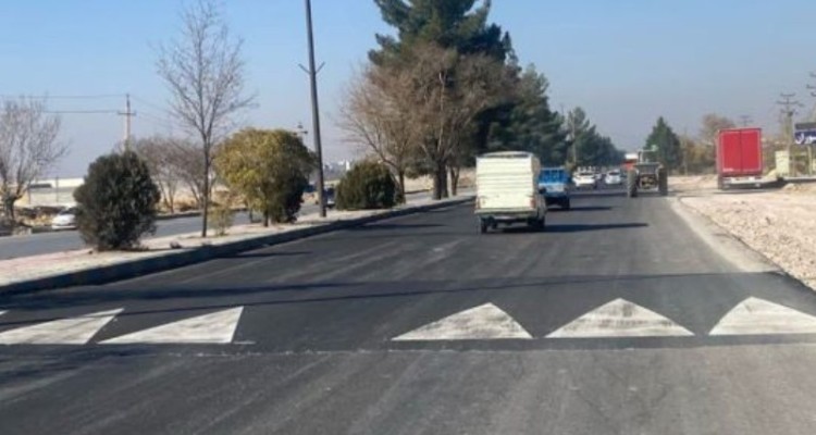 نصب سرعتکاه‌های استاندارد در بلوار شهید فتاحی اسلام‌آبادغرب