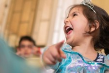 اثرات مخرب تمسخر بر رشد اجتماعی و تحصیلی کودکان