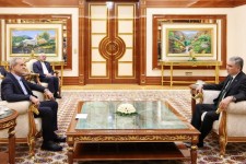 جهان امروز بیش از هر زمان دیگر محتاج شکل‌گیری اعتماد و صلح میان ملت‌هاست