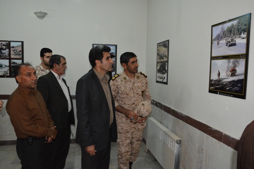 برپایی نمایشگاه عکس اسلام آباد در جنگ +تصاویر برپایی نمایشگاه عکس اسلام آباد در جنگ +تصاویر