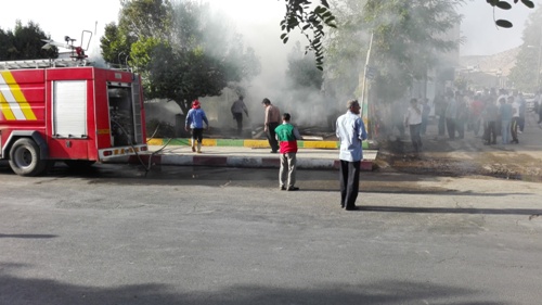 آتش سوزی کارگاه چوب در اسلام آبادغرب +عکس