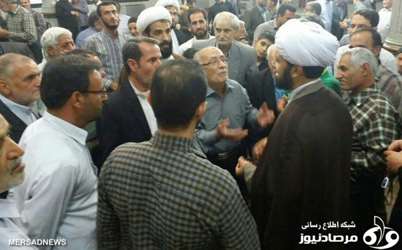 رقابت مردم بروجن و سنقر و کلیایی برای داشتن امام جمعه انقلابی/ دیدار سنقریها با نماینده ولی فقیه در کرمانشاه + تصاویر و فیلم