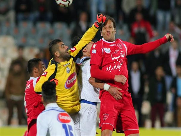 مسوولان نسبت به مشکلات ملوان بی اعتنایی می کنند/ بازیکنان ما محتاج 100 هزار تومان پول هستند مسوولان نسبت به مشکلات ملوان بی اعتنایی می کنند/ بازیکنان ما محتاج 100 هزار تومان پول هستند