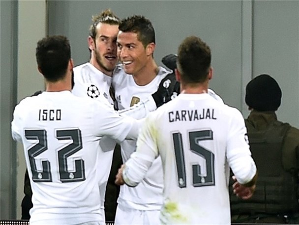 ستاره های رئال مادرید در هواپیما+عکس ستاره های رئال مادرید در هواپیما+عکس