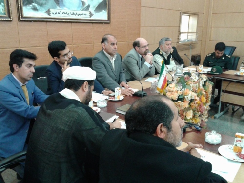 آمادگی73 شعبه ثابت و 47 شعبه سیار با حضور بیش از 2000 نفر عوامل اجرایی جهت اخذ رای  مردم  اسلام آبادغرب در هفتم اسفند ماه 