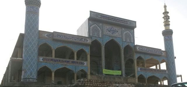 امام زاده حسن(ع) میزبان مسافران نوروزی