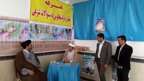 بازدید امام جمعه اسلام آباد غرب از برنامه های طرح آرامش بهاری شهرستان بازدید امام جمعه اسلام آباد غرب از برنامه های طرح آرامش بهاری شهرستان