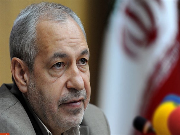 برخورد آموزش و پرورش با مدیران مخالف فعالیت های انقلابی دانش آموزان/نهادینه کردن دیدگاه‌های رهبری در مدارس یک مقدار زمان‌بر است