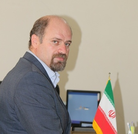 فعال نمودن واحدهای تولیدی راکد اولویت اول اشتغالزایی در اسلام آبادغرب/ از جوانانی که انقلاب و دفاع مقدس را فرماندهی کردند الگو برداری کنید