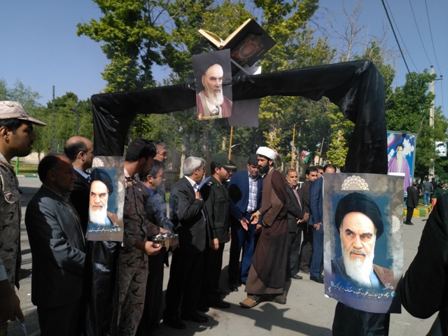 اعزام زائران مرقد امام خمینی (ره) در اسلام آبادغرب+عکس