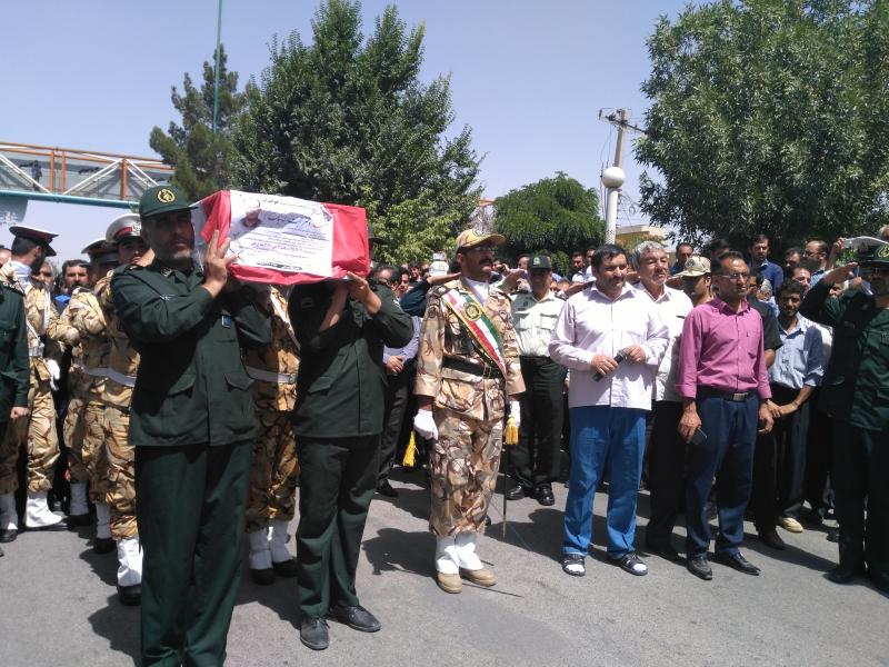 تشییع باشکوه پیکر شهید دکتر حجت اله نیک عزم در اسلام آبادغرب