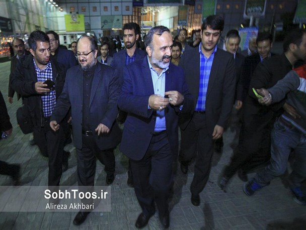 ضرب و شتم و توهین به خبرنگاران به جُرم پیگیری مطالبات مردم/ محافظ معاون رئیس‎جمهور: پدیده همیشه برای ما دردسر بوده‎است