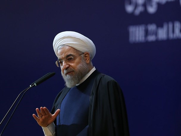 بازی با کلمات روحانی؛نگویید اختلاس، بگویید معوقه!