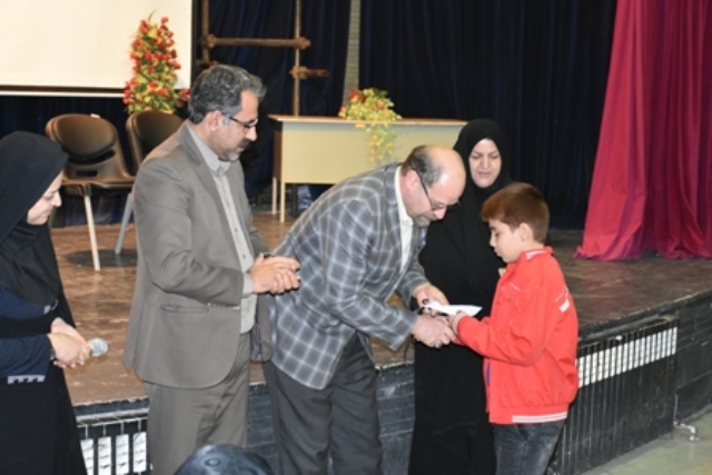 مراسم گرامیداشت روز معلولان در اسلام آباد غرب برگزار شد مراسم گرامیداشت روز معلولان در اسلام آباد غرب برگزار شد