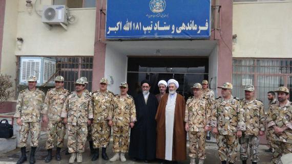 دیدار رییس سازمان عقیدتی سیاسی ارتش با نیرو های تیپ 181 زرهی ارتش در اسلام آبادغرب+تصاویر