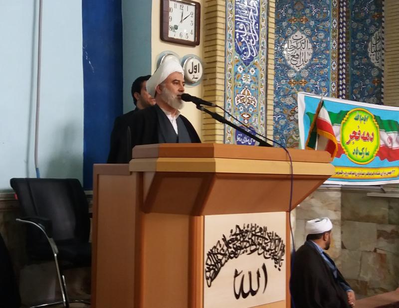 برای پیروزی در برابر دشمنان باید به وحدت روی بیاوریم/ من اصلاح طلب نیستم