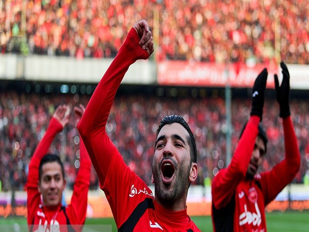 پرسپولیس؛ ۸ امتیاز تا قهرمانی/ برانکو اتوبوس 10 نفره تیم دایی را چپ کرد