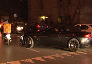 دغدغه بچه پولدارها + فیلم 