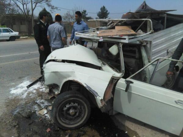 برخورد پژو405 با وانت بار  در جاده اسلام ابادغرب-حمیل بدون تلفات جانی+تصاویر