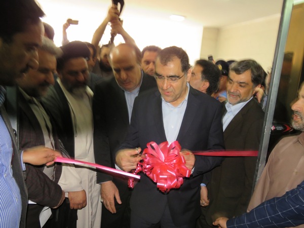 افتتاح فاز دوم بیمارستان اسلام آباد غرب/خط و نشان وزیر برای منتقدین: تعبیری که در ذهنم هست را نمی گویم اما برخی سلولهای مغزشان نا امیدی پخش می کند/ امام جمعه اسلام آبادغرب: حق این مردم جنگ زده بیش از اینهاست