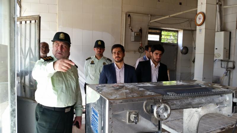 بازدید از نانوایی ها و اماکن عرضه کننده مواد غذایی اسلام آبادغرب/ پلمب 2 مکان توزیع مواد مخدر در شهرستان +تصاویر