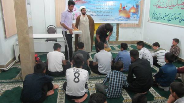 برگزاری جشن میلاد حضرت امام حسین (ع) و حضرت اباالفضل (ع) در اسلام آبادغرب+تصاویر