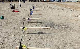 سرنوشت نامعلوم کلنگ های بی اعتبار /فلاحت پیشه:همه اش "نمایش" بود سرنوشت نامعلوم کلنگ های بی اعتبار /فلاحت پیشه:همه اش "نمایش" بود