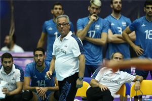 بلندقامتان تمام قد برابر استاد ِ قدیمی / ایران- آرژانتین نبردی همیشه جذاب