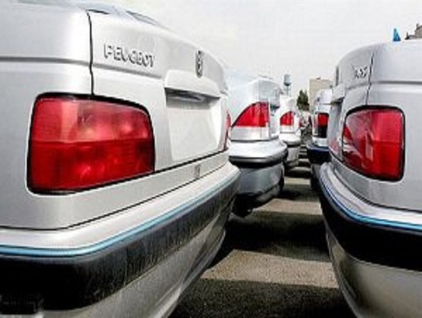 افزایش قیمت خودرو در شورای رقابت تصویب شد/ پراید 1.5 درصد و سمند و پژو 2.5 درصد گران شد افزایش قیمت خودرو در شورای رقابت تصویب شد/ پراید 1.5 درصد و سمند و پژو 2.5 درصد گران شد