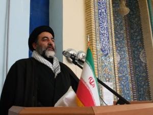 ملت الهام گرفته از عاشورا در برابر تحریم ها خم به ابرو نمی آورد