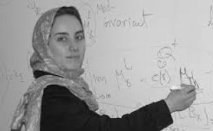 چرا "مسلمان بودن" مریم میرزاخانی هیچ بازتاب رسانه ای نداشت؟