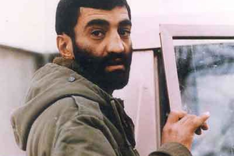 فیلم کمتر دیده شده از حاج احمد متوسلیان در حرم حضرت زینب (س) 