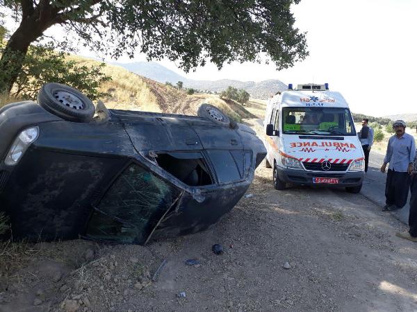 واژگونی خودرو پراید در جاده سوران اسلام آبادغرب+عکس