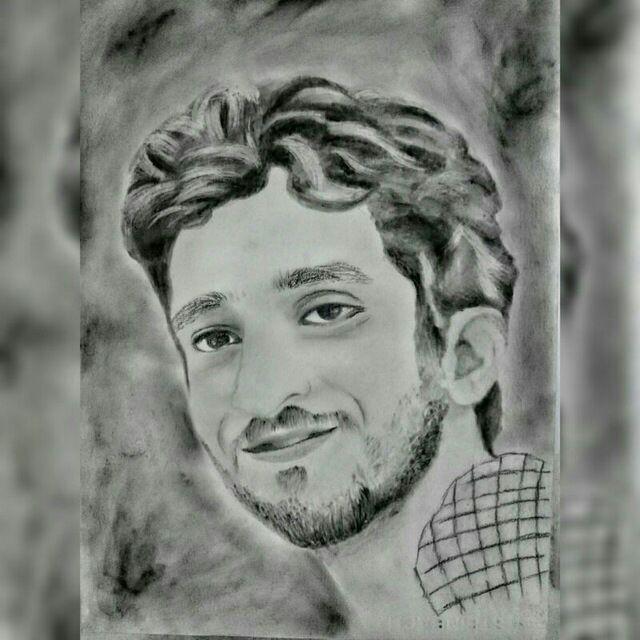 دانش آموز اسلام آبادی با ذغال اثر هنری آفرید