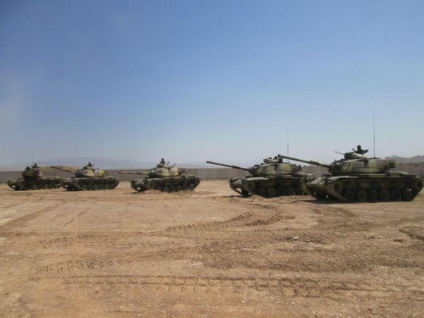 تصاویری از حضور دلاورمردان تیپ 181 زرهی اسلام آباد غرب در رزمایش بزرگ حیدر کرار 