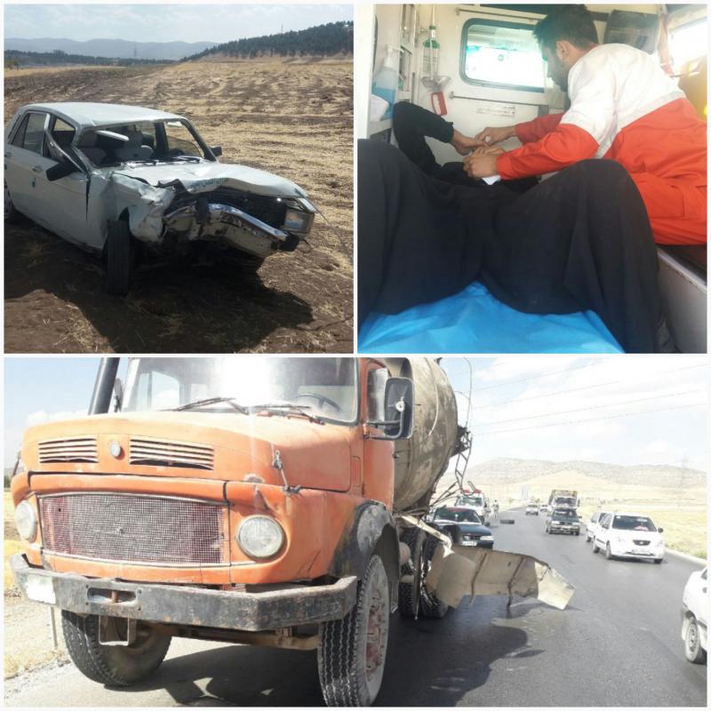 برخورد پیکان با کامیون در سه راهی ملاوی اسلام آبادغرب+تصاویر